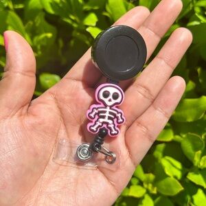 Skeleton 💕 Badge Reel